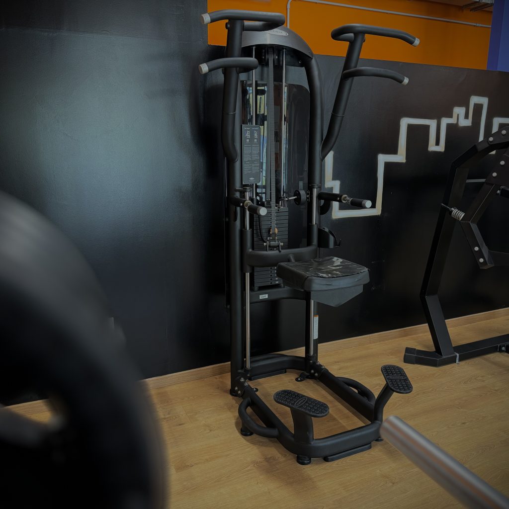 palestra-naonisgym-allenamento-convenzione-studenti-pordenone