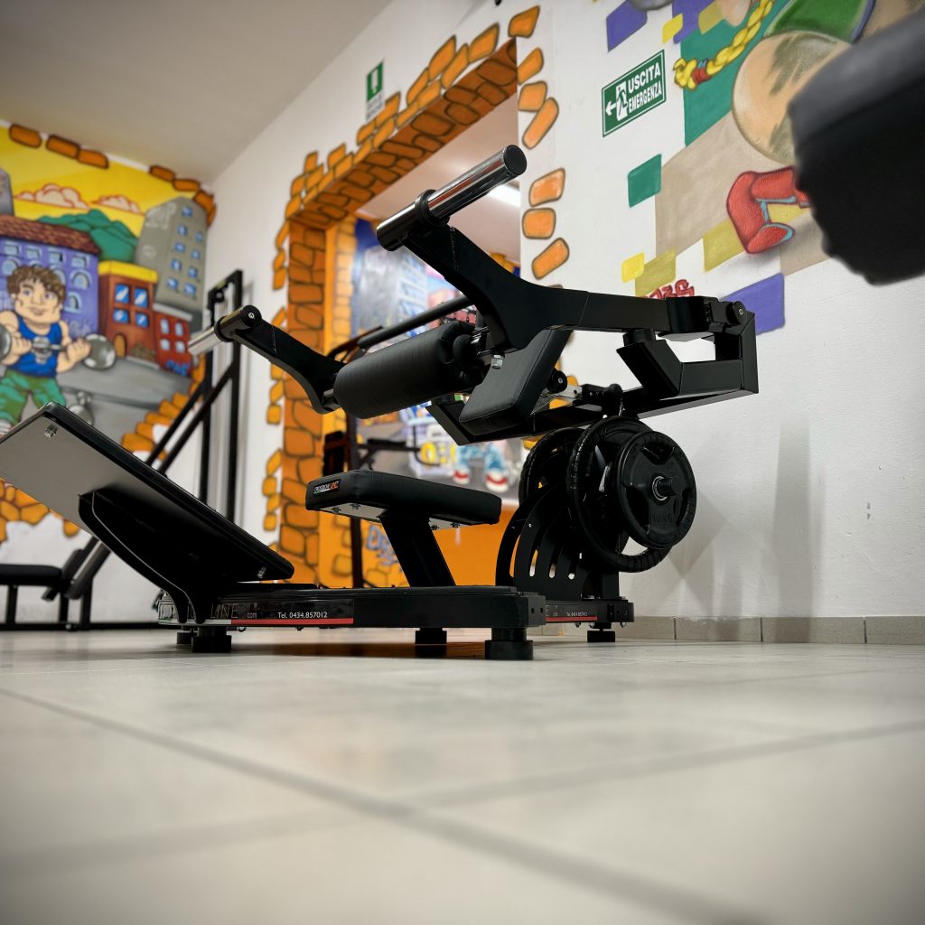 palestra-naonisgym-allenamento-convenzione-studenti-pordenone